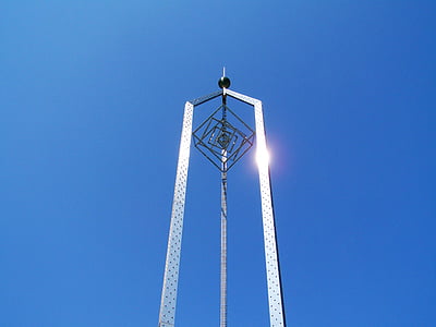 monument, ved Mohács byen, Ungarn, Metal works