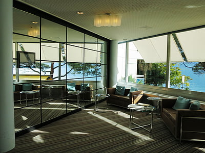 pasillo del hotel, espejo, luz del sol, ventana, en el interior, moderno, arquitectura