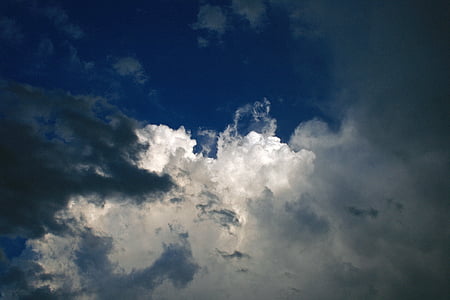 núvols en el cel, cel, blau, núvols, fosc, gris, contrasta