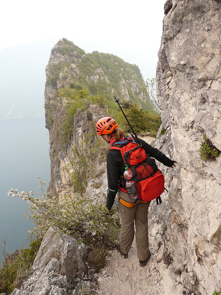 Cima capi, Via ferrata susatti, horolezectví, Lago di Garda, Rock crash, skalní hranu, kolmé