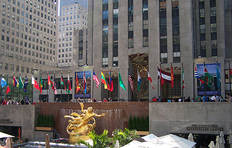 new york, rockefeller center, flags, gold statue, nyc, city, buildings