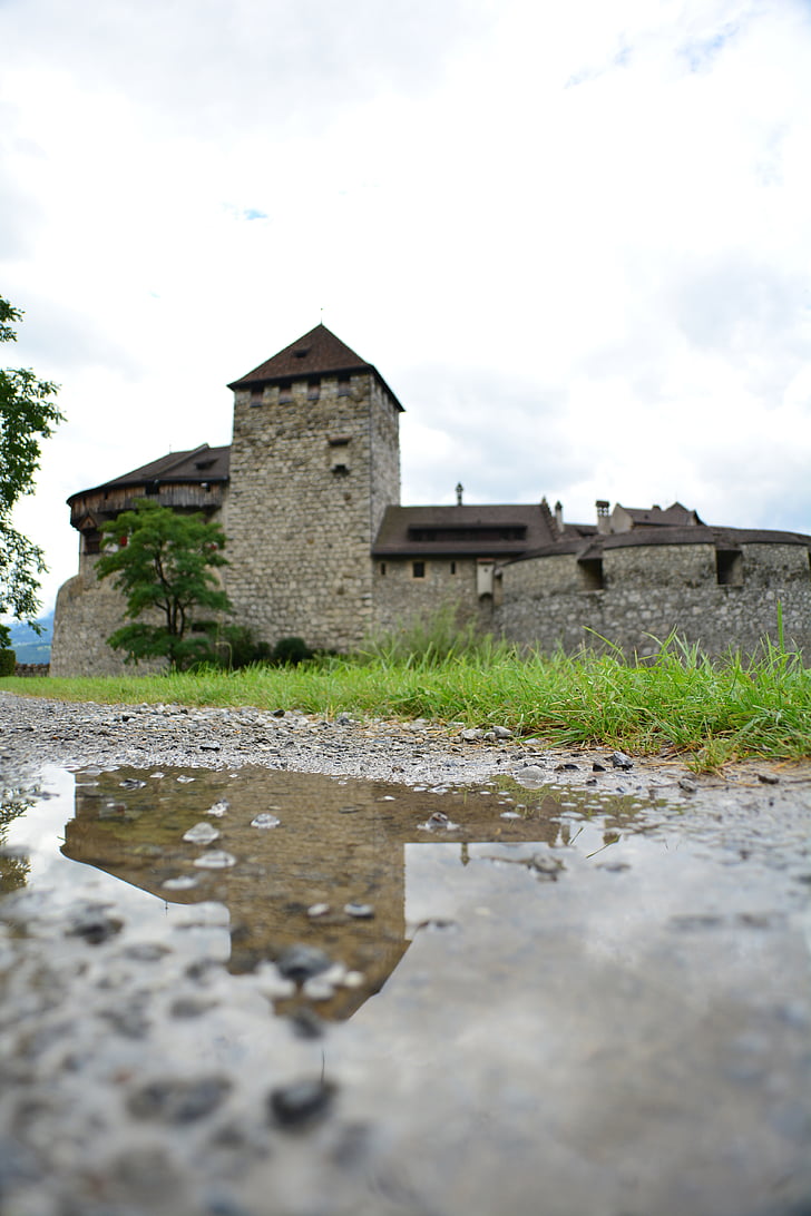 Liechtenstein, város, épületek, Castle