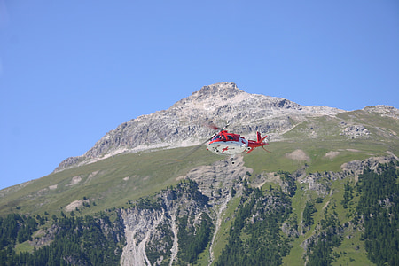 Rega, services médicaux d’urgence, Suisse, montagnes, alpin, Engadin, Grisons