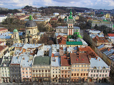 Lviv, mesto, Ukrajina, turizem, znamenitosti, strehe, doma