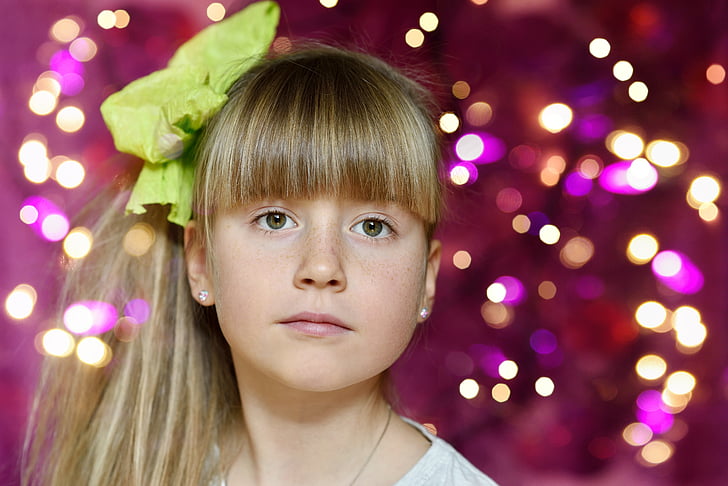 child, girl, blond, face, sad, bokeh, christmas