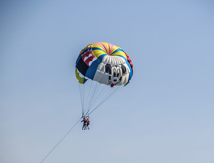 paragliding, adrenalin, fallskjerm, eventyr, smil, moro, himmelen