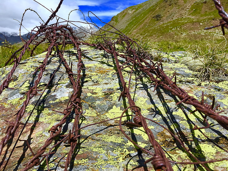 barbed wire, pirmā pasaules kara, kalns, Valtellina, akmens, akmeņi, karš