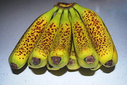 banāni, dzeltena, augļi, brūns, plankumi, speckles, saišķī