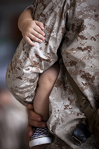 dad, son, carry, marine, young, reunion, deployment return