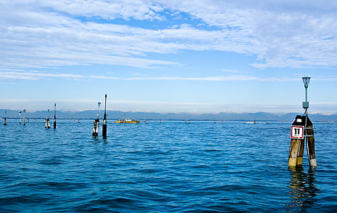 italy, venice, venezia, lagoon, sea, boat, horizon
