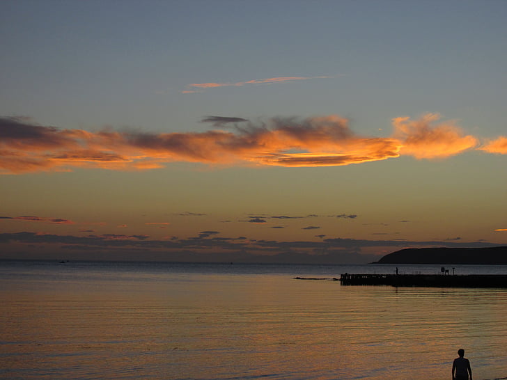 zachód słońca, Plaża, morze, Plimmerton, Mana island, chmury, niebo