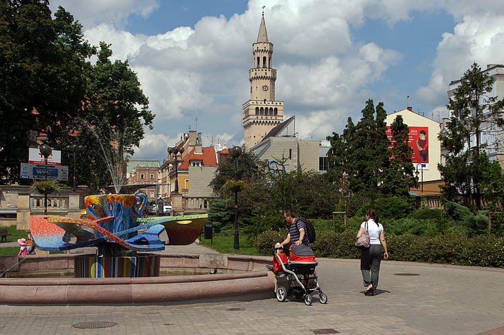 Opole, Silezië, Panorama, fontein