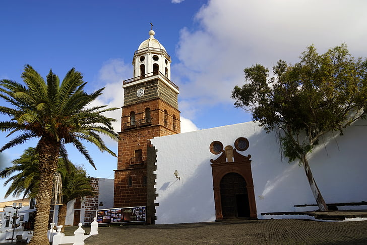 Teguise, kyrkan, Lanzarote, platser av intresse, Spanien, Steeple