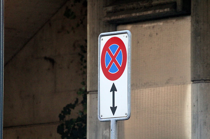stoppen, geen parkeergelegenheid, straatnaambord, schild, teken, verkeer, Straat