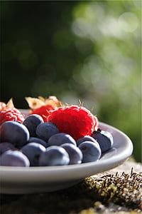 berries, white, ceramic, plate, blueberries, raspberries, fruits