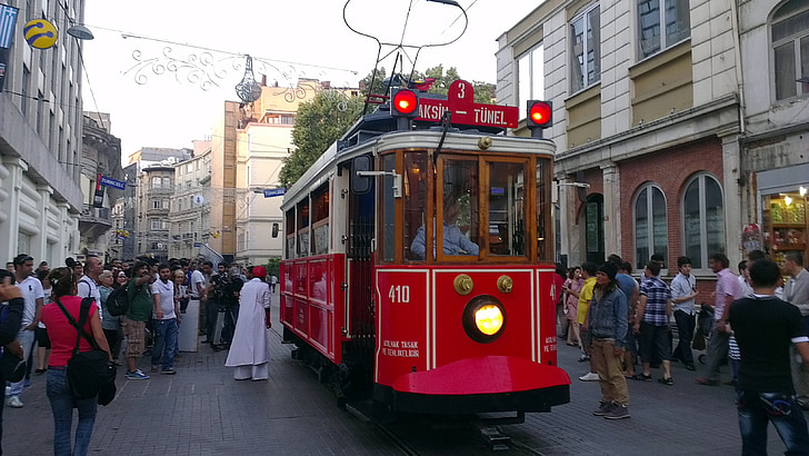 Stambulas, Taksim, tramvajų