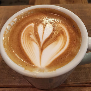 latte, latte art, kávézó, kupa, űrlap, szív, oekaki