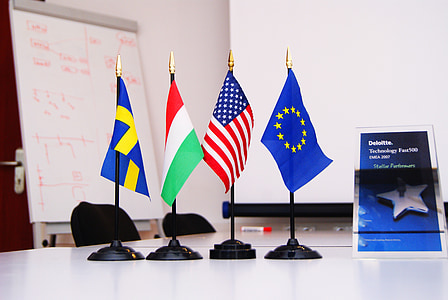 kansainvälinen, lippu, yritys, yritysryhmän, monikansallinen, maailmanlaajuinen, unkari