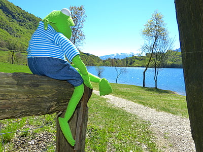 Tenno jezero, Kermit, žába, Lago di tenno, Itálie, pryč, hory