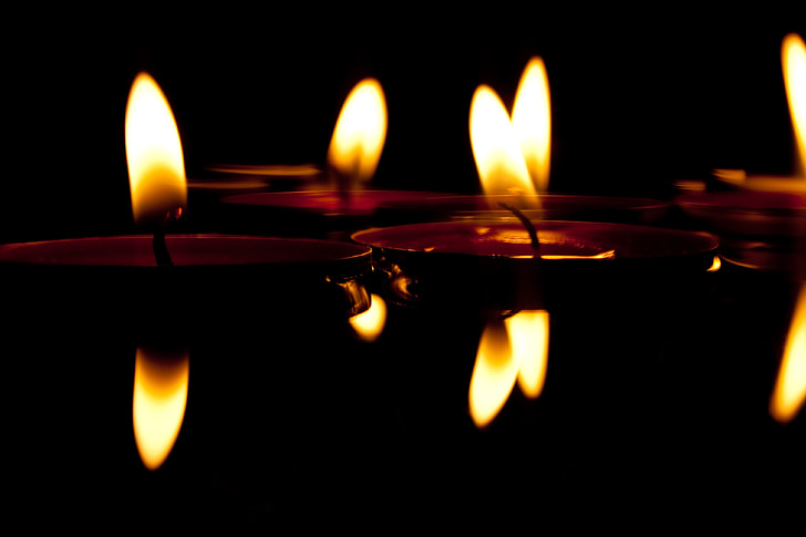 espelmes, l'aigua, llum de les espelmes, llums, nedar, Espelmes flotants, Romanç