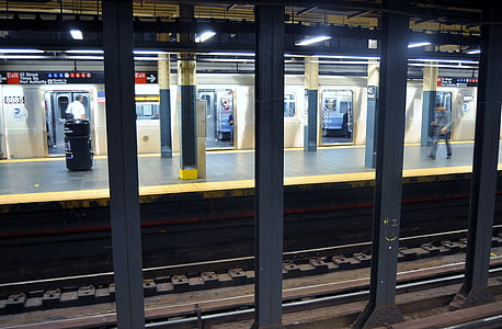 train, rapid transit tube, subway, underground railway, metro, tracks, transportation