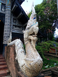 ormen, kung av nagas, Naga, staty
