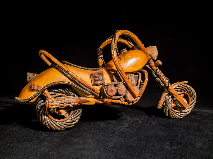 drevené motocykel, drevený model, umenie z Thajska
