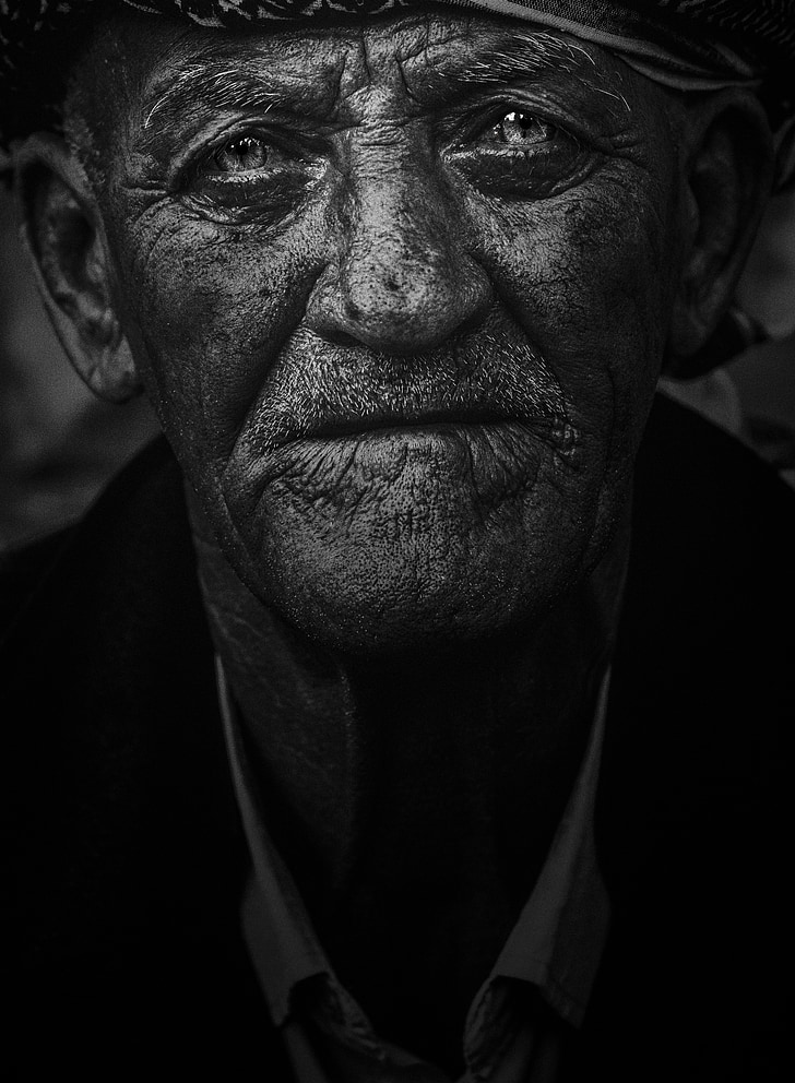 old man, portrait, person, male, people, street, omar alnahi