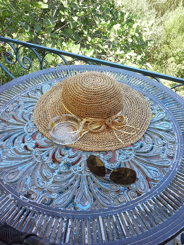 sun hat, sun glasses, served, holiday, sun, break