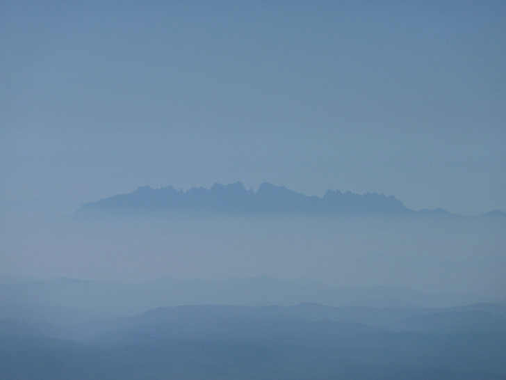Montserrat, skyer, horisonten, satins peguera, Sky