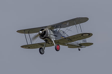légi közlekedés, Gloster, kétfedelű repülőgép