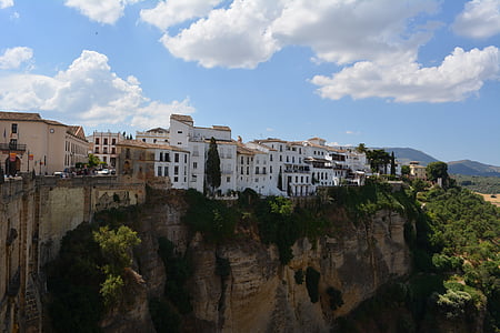 Ronda, Andalusia, tavolato roccioso, gola, Spagna, magnete turistico, città di collina
