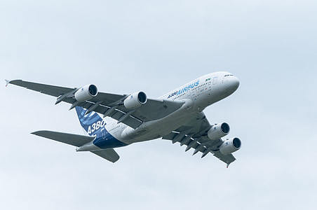 Airbus, repülőgép, utasszállító repülőgép, A380, menet közben, repülés, manőver