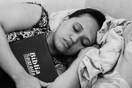 alvás, Biblia, szerelem, ágy, fekete-fehér, fekve, az emberek