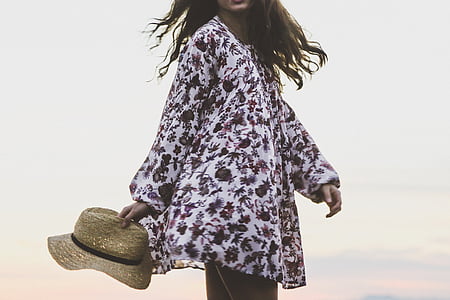 people, woman, fashion, flowers, hat, motion