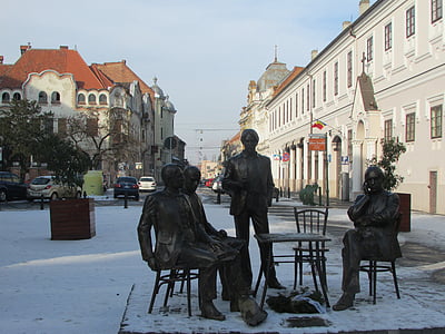 Oradea, Transilvanija, Romunija, Crisana, kipi, spomenik, pozimi
