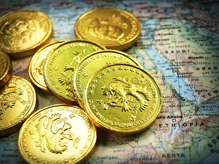 monety, Złoto, środków pieniężnych, na białym tle, Wieża, Gospodarka, stawki