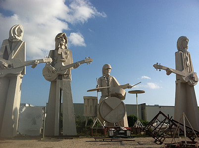 Beatles, Houston, estátuas