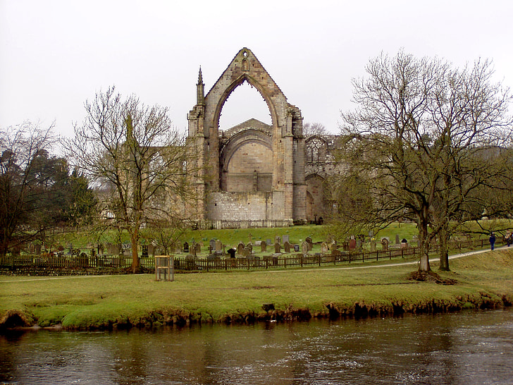 griuvėsiai, abatija, gotika, Anglijoje, upės, Viduramžiais, istoriškai