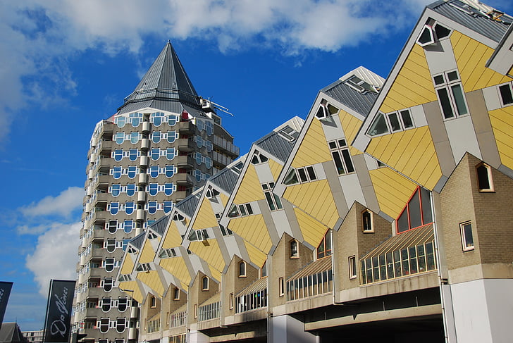 Rotterdam, Dom kostka, Architektura