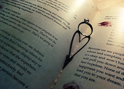 Любов, книги, пръстени, романтика, форма, сърце, хартия