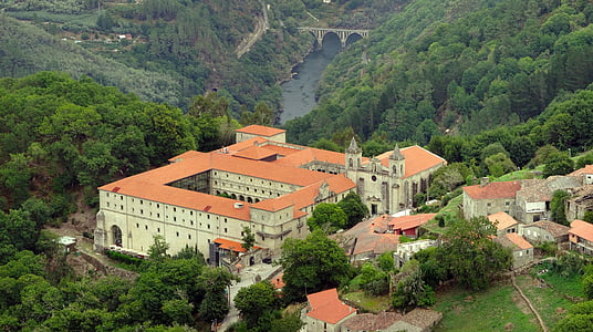 Ribeira sacra, San esteban del sil, Ourense, İspanya, Manastır, Parador, manzara