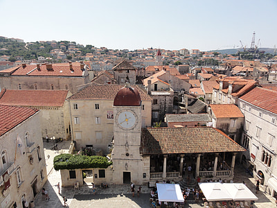 über den Dächern von Trogir, Kroatien, Stadt
