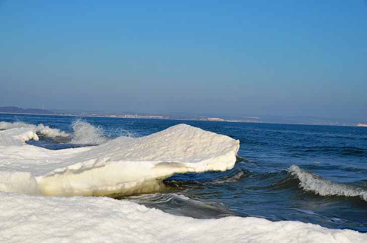 ice floes, baltic sea, winter