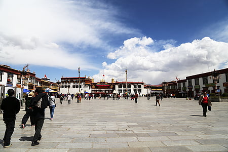 Lhasa, Tibet, Jokhang templet, blå himmel, majestätiska, buddhismen