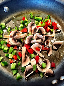 grzyby, papryka, stir fry, zdrowe, wegańskie, wegetariańskie, odżywianie