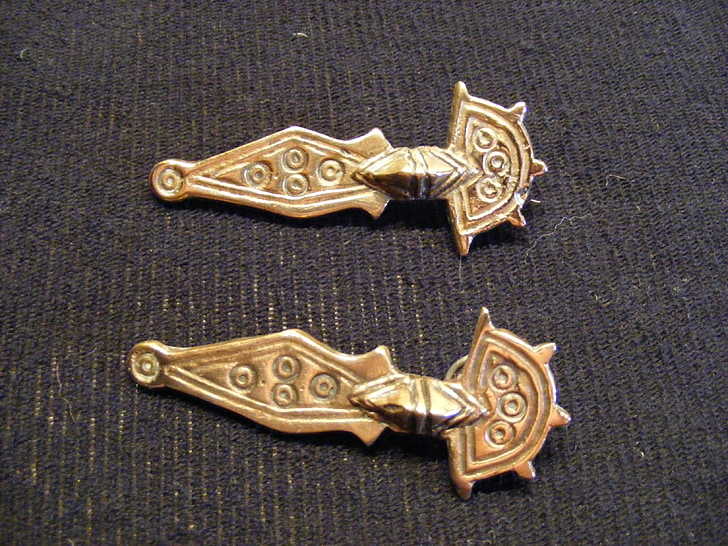 apprêt, Moyen-Age, bronze