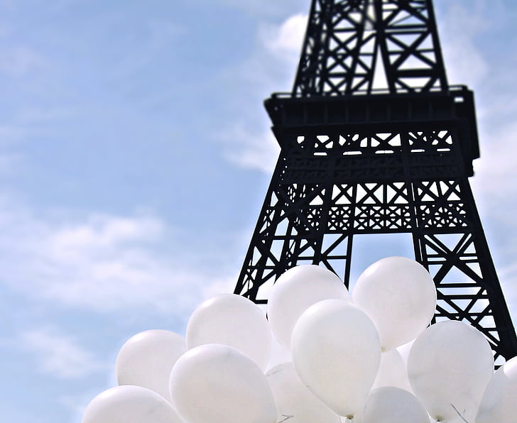 eiffel tower, ballons, balloons, sky, clouds, happy, wishes