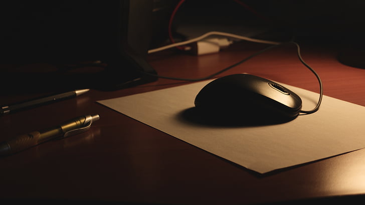 photo, black, computer, mouse, beside, two, pens
