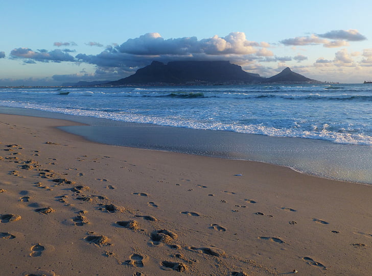 strand, abendstimmung, Tafelberg, Kaapstad, Zuid-Afrika, voetafdrukken, zee